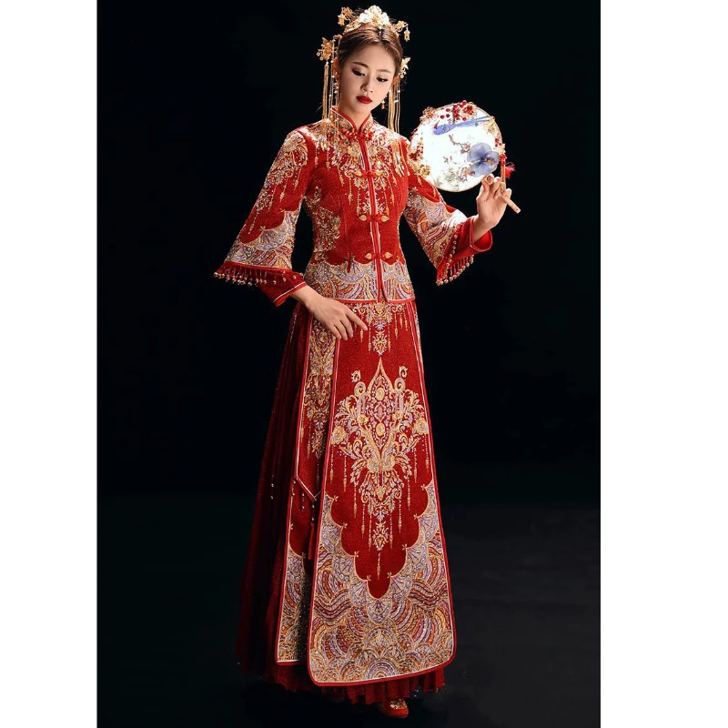 

2022 Oriental Gown Wedding Clothing Elegant Bride Tassel Dress Traditional Vintage Embroidery Cheongsam Banquet Evening Dresses