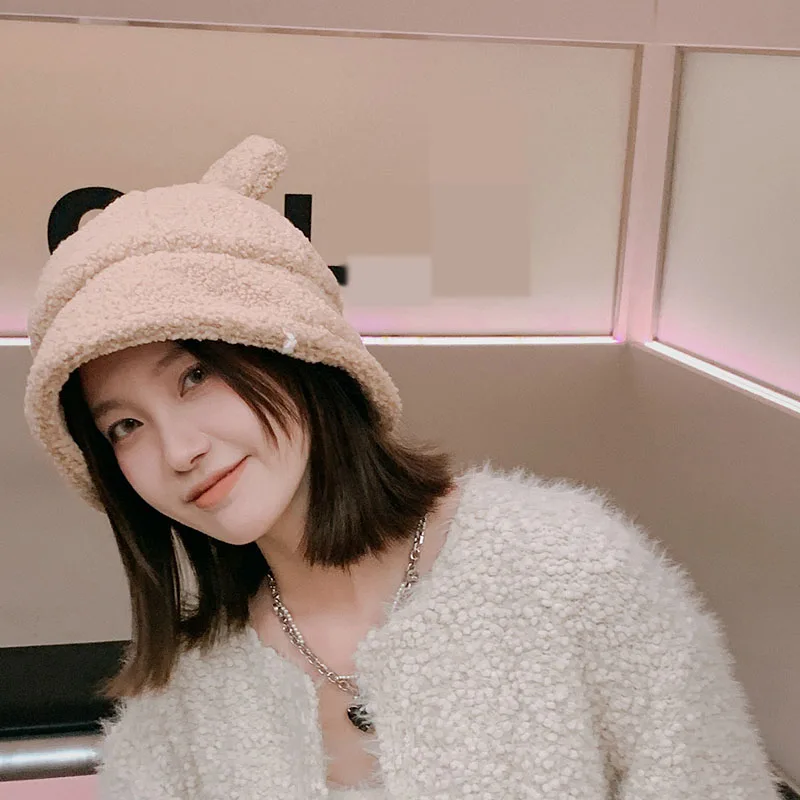 

Новинка Осень-зима однотонная Милая Рыбацкая шапка с ушками животных модная плюшевая мягкая теплая раковина кашемировая Универсальная жен...