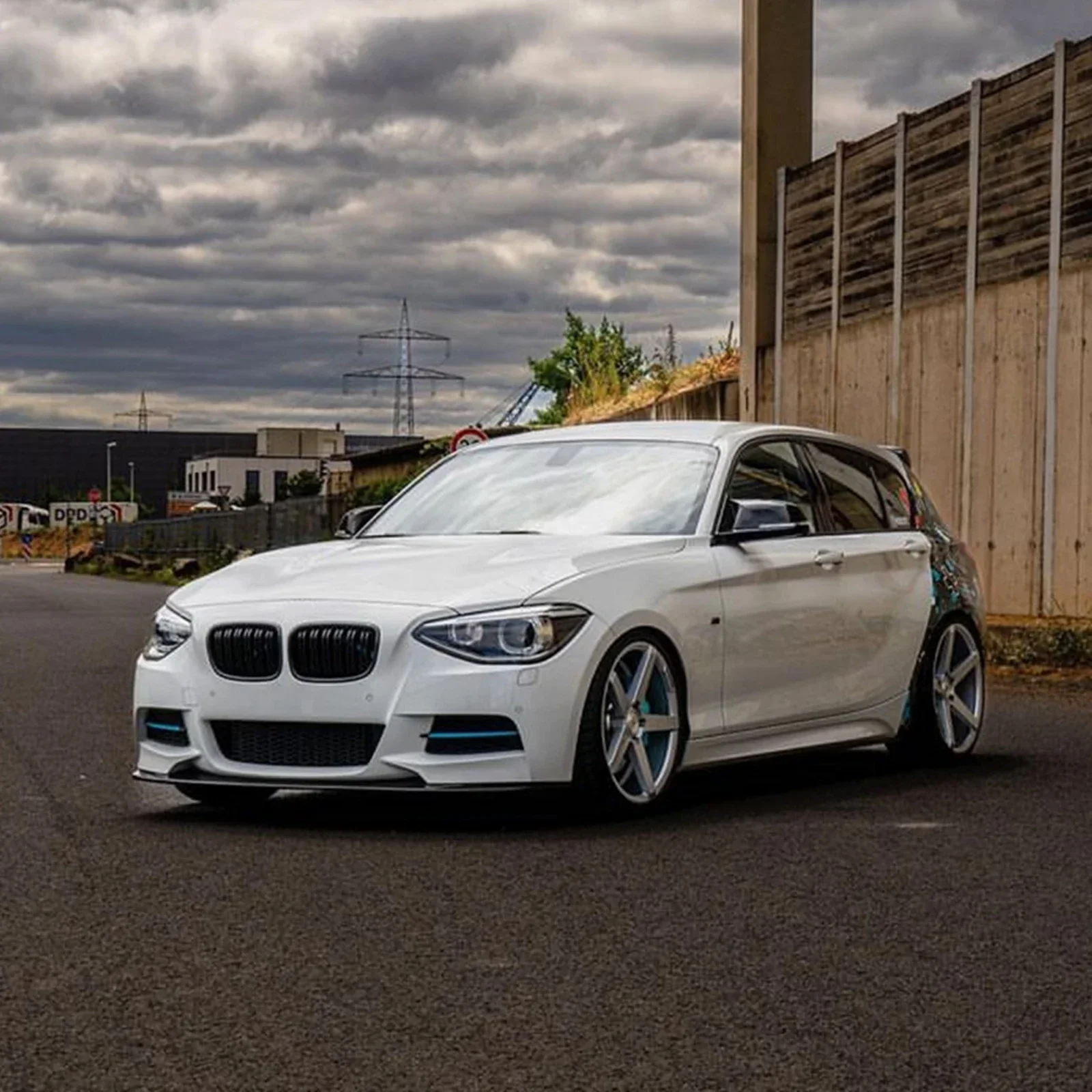 Для BMW 1 серии F20 F21 M Sport 118i 120i 135i 2011 2012 2013 2014 2015 Передний бампер Защита губ Диффузор