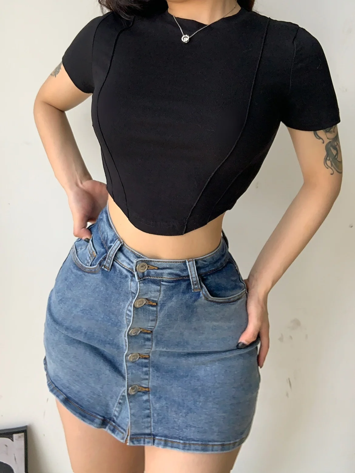 

Girl TVVOVVIN Spice Summer Single Breasted Slim Hip Denim Short Skirts Women Skirt A-line High Street Korean Sexy Skorts X8QY