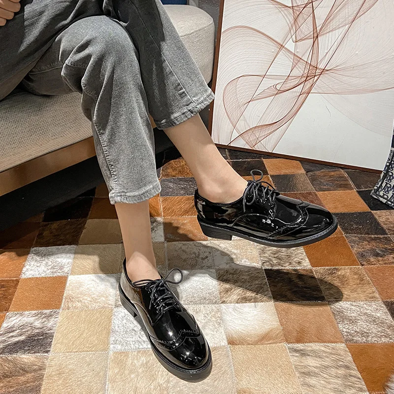 Fashion Women Flat Loafers Shoes British Style Black Thick Sole Soft Sole Work Shoes Lolita Platform Shoes Ladies Shoes