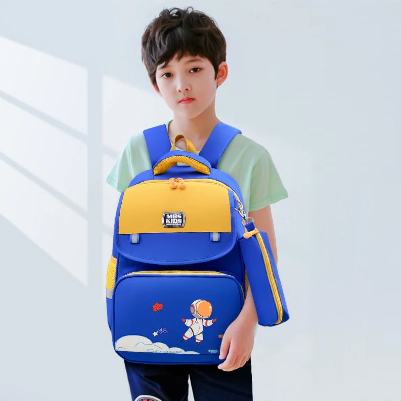 Рисунок 4 - Радужный рюкзак для девочек и мальчиков 1-5 классов