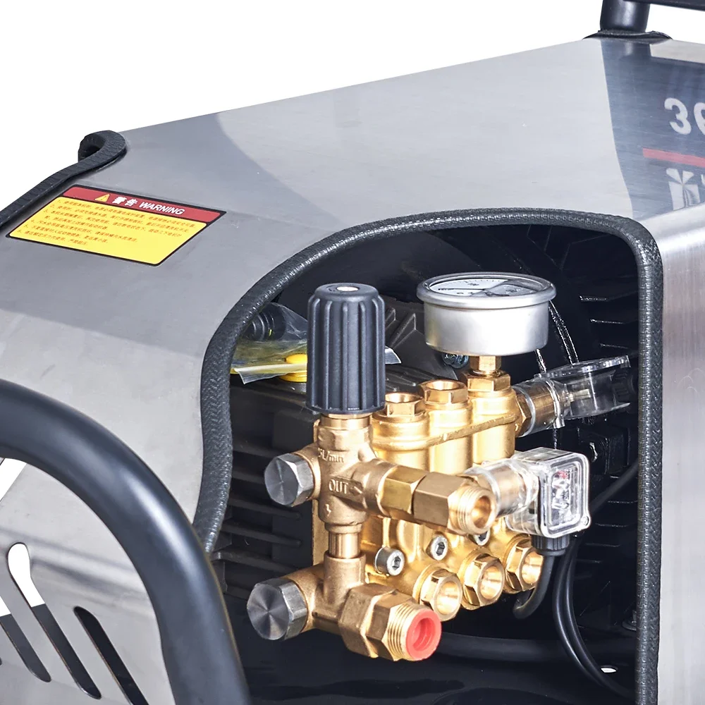 Очиститель высокого давления с блоком питания 220.