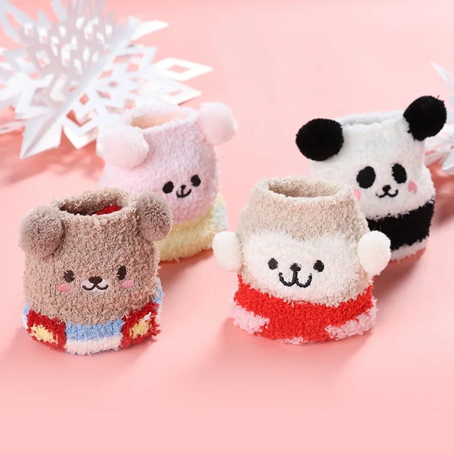 Kawaii Women Short Sock Set Winter Cute Funny Cartoon Animal Panda Ladies Plush Floor Slipper Comfy Fluffy Fuzzy Sock Designer