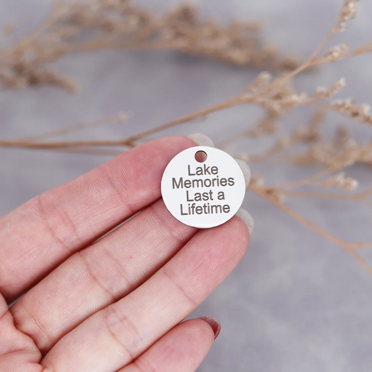 

3Pcs/lot Lake Memories Last A Lifetime Laser Engraved Disc Message Stainless Steel Charm For Jewelry Making Keychain Pendants
