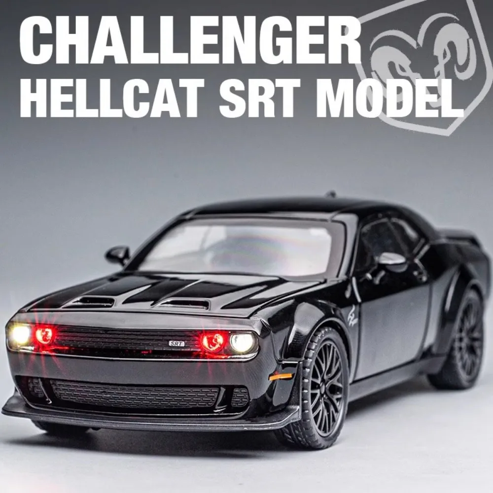 Металлическая модель автомобиля Challenger Hellcat