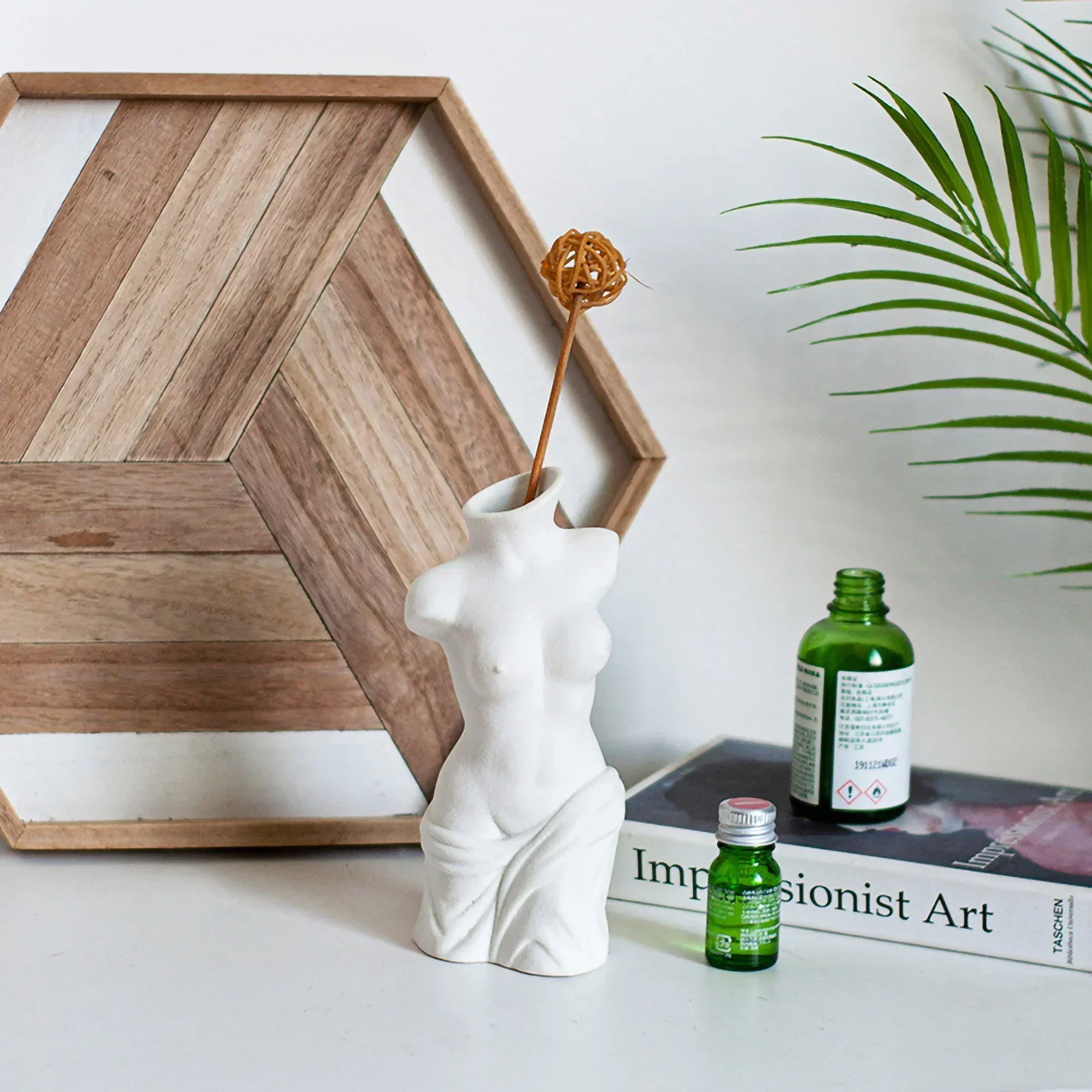 Аромадиффузор для человеческого тела аромадиффузор резервуар фигурка