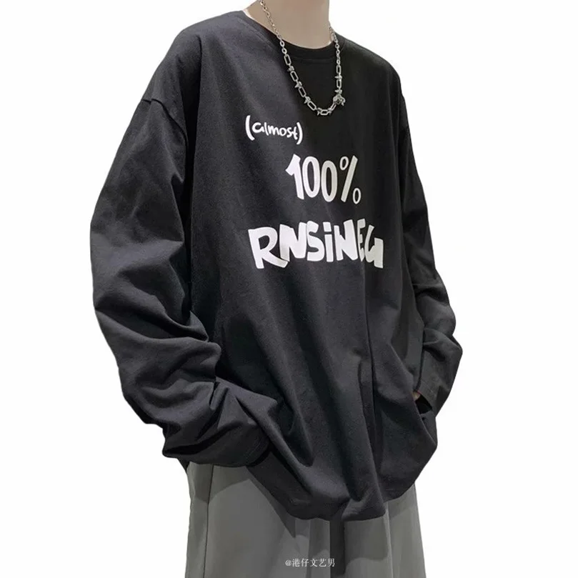 

Футболка мужская с длинным рукавом, круглым вырезом и надписью