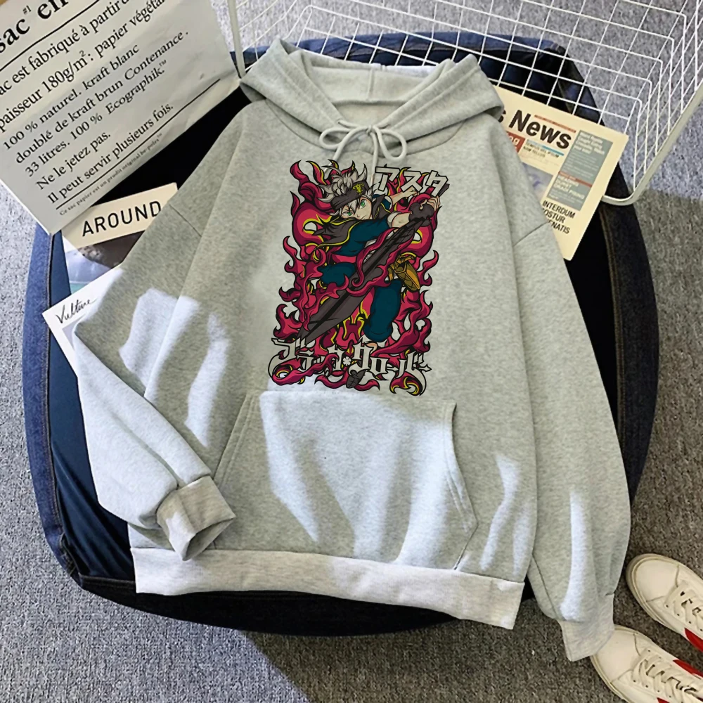 

Черные толстовки с капюшоном в виде клевера, женская одежда в японском и корейском стиле, свитшоты, женский тренировочный костюм с аниме