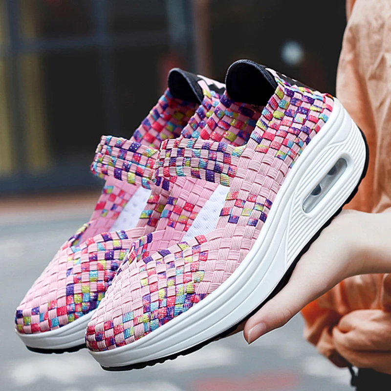 

Fashion High Quality Light Walking Shoe Women Autumn Anti-slip Color Weave Mesh Sneakers Breathable Sport Shoes Slip-on Sneakers