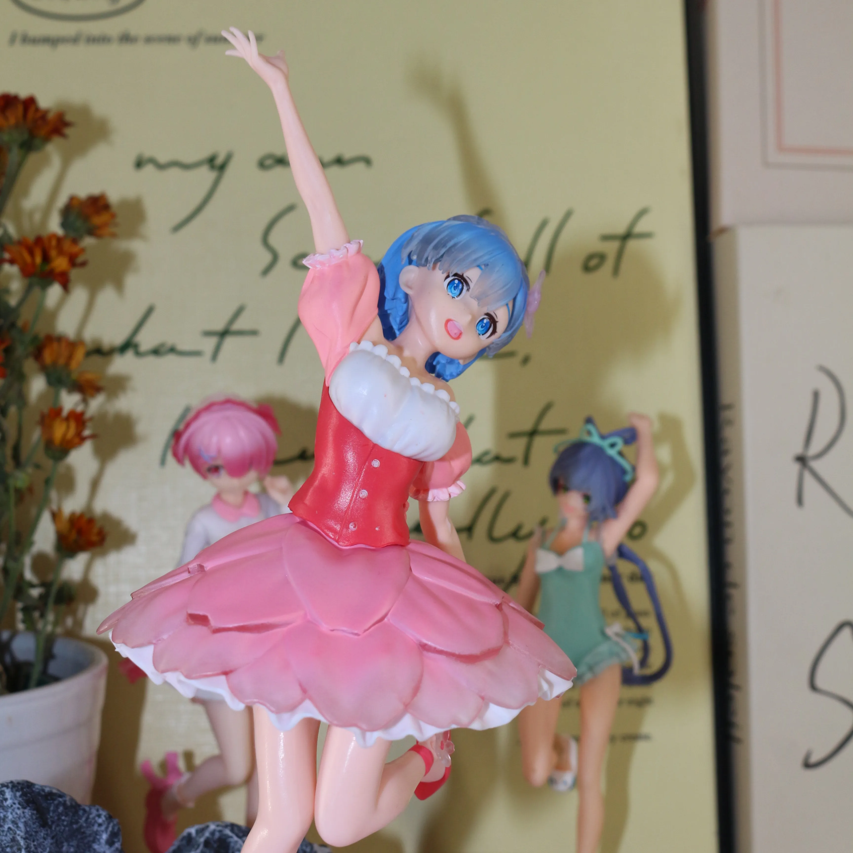 Розовая одежда забавная Девочка аксессуары аниме модель персонажа