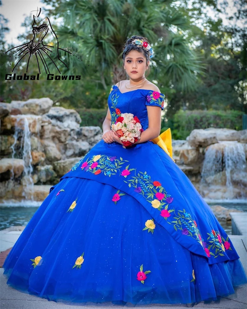 

Mexico Princess Off The Shoulder Royal Blue Ball Gown Quinceanera Dress For Girls Beaded 3D Flower Sweet 16 Birthday Party Gowns