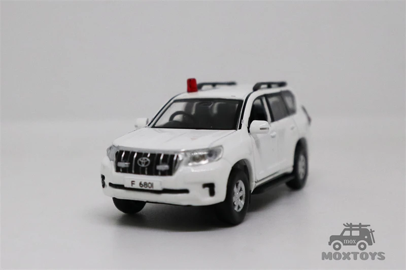 Крошечный 1:64 Toyota Prado 2018 Пожарная служба Гонконга литый под давлением модель