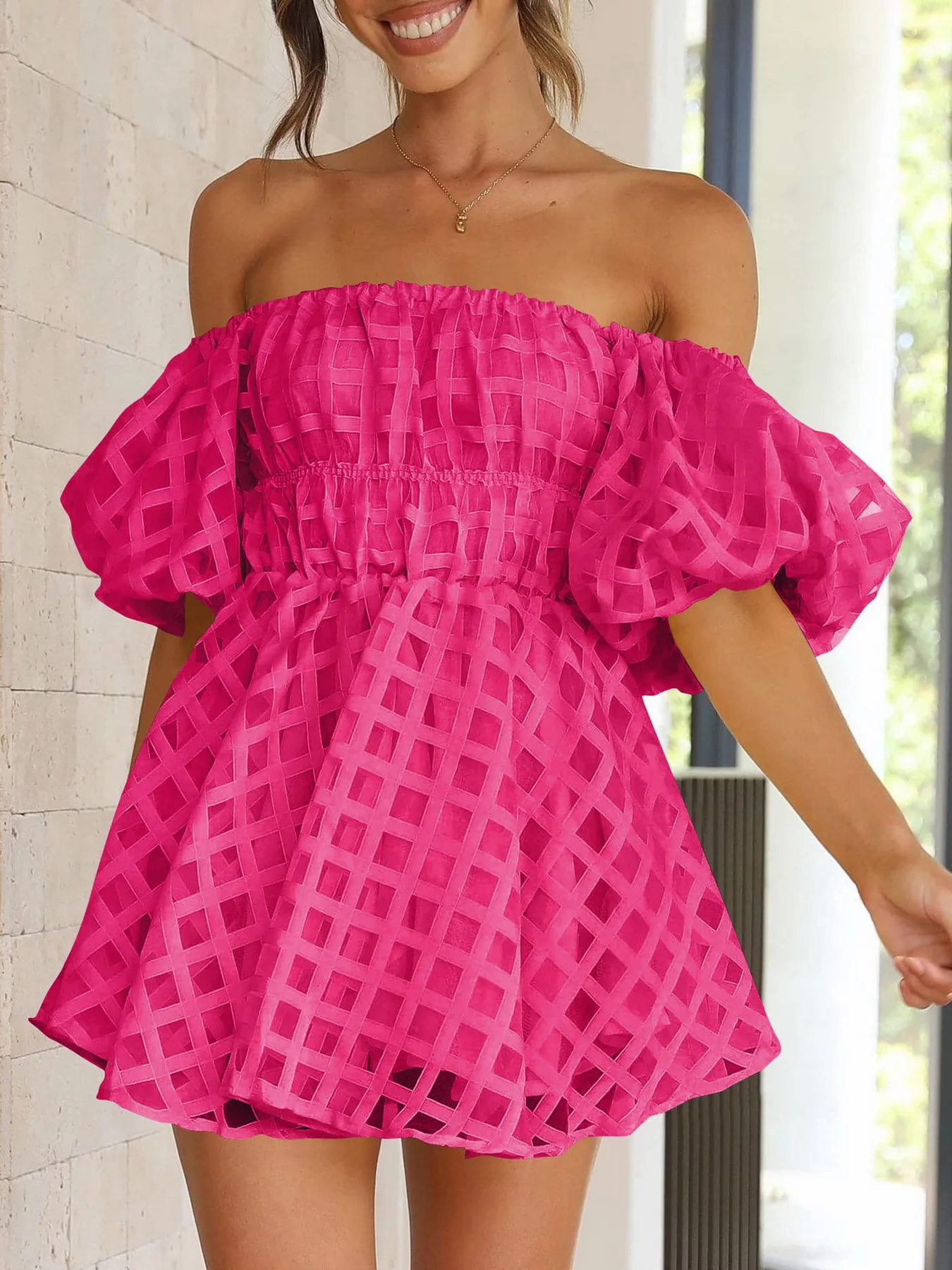 Женская жаккардовая мини-юбка в клетку с рукавами-фонариками