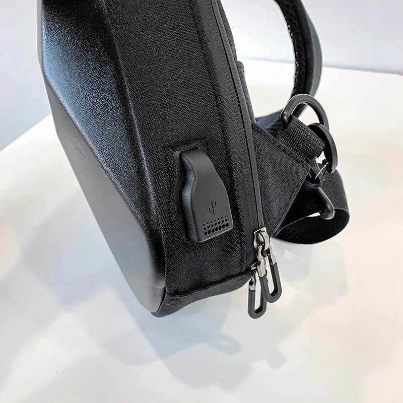 Men's chest bag & Messenger Bag Fashion Leisure USB single shoulder bag outdoor sports travel bag