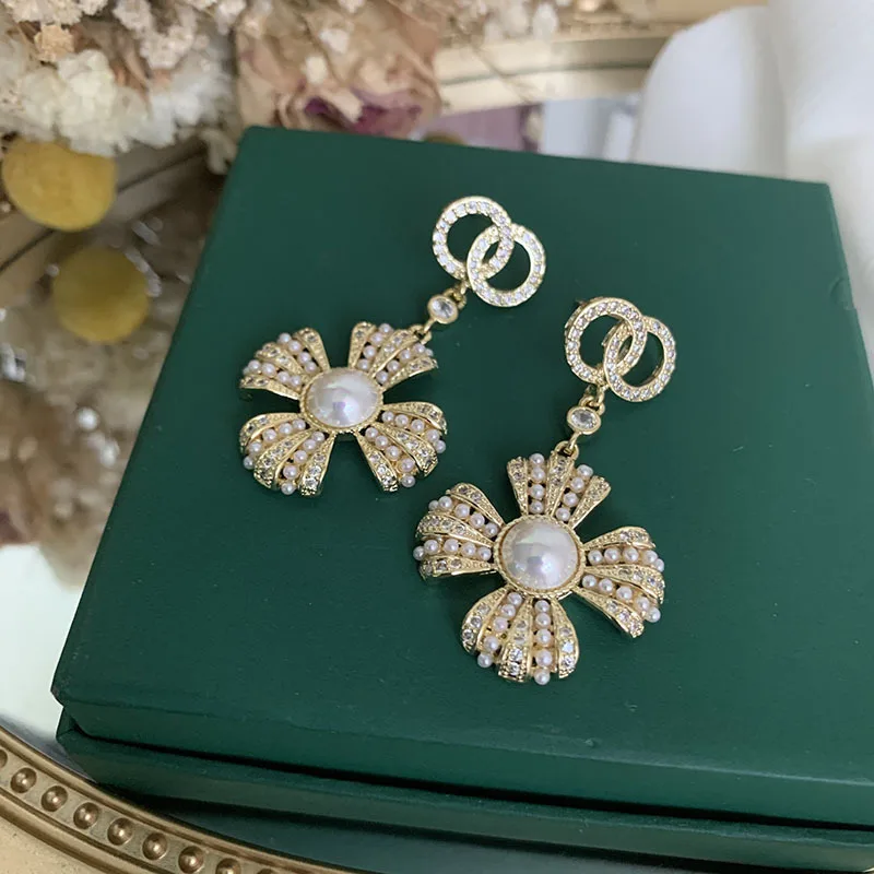 

Bilincolor Baroque Court Style Cross Pearl Letter Earrings Earrings For Gift