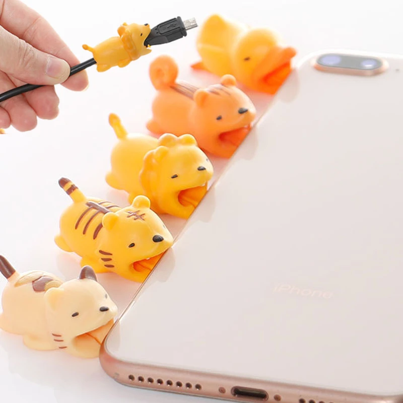 

New Cartoon Animal Cable Protector USB Line Earphone Wire Protector Charger Cartoon Bite Data Line Protector Cable Organizers