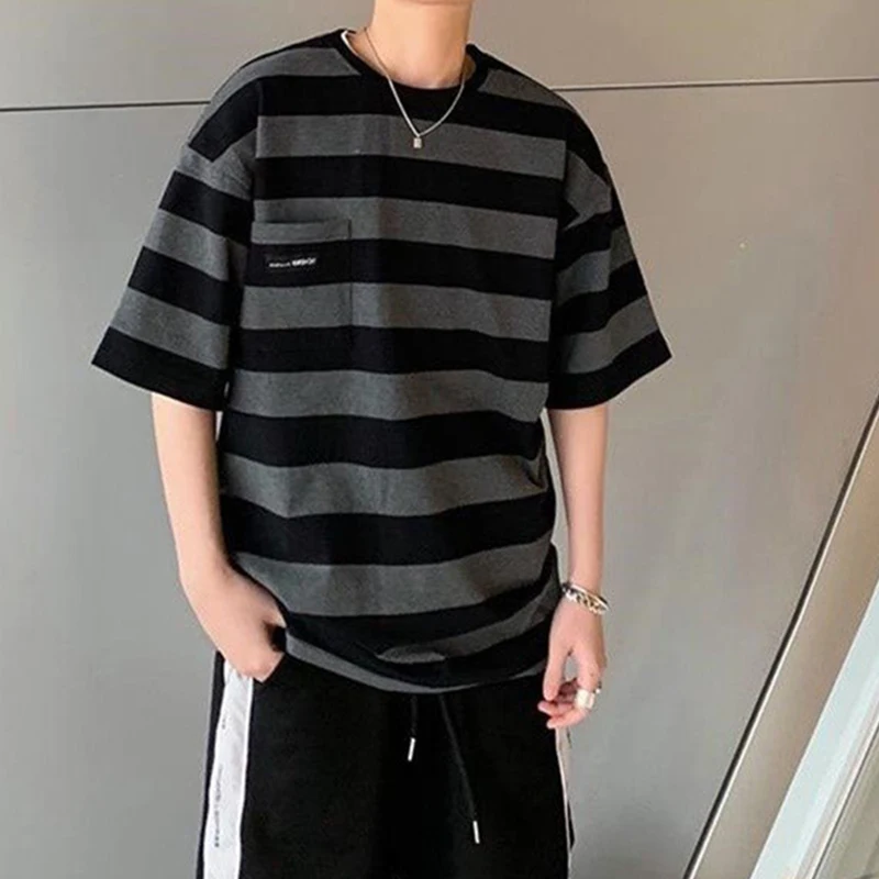 

Harajuku Funny Hip Hop 2022 Striped Retro T-shirt Youth Oversized Loose Hot Clothes Teens Couples Fashion Japanese Streetwear
