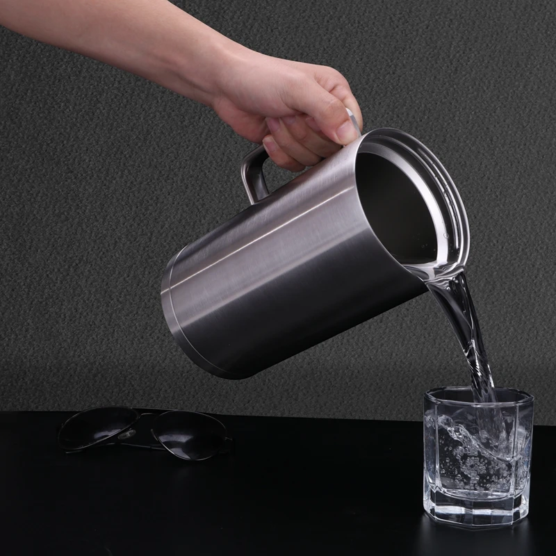 

Double Wall 304 Stainless Steel Large capacity Vacuum Keep Cold Cans Outdoor Mug Beverage Coke Bottle 40oz