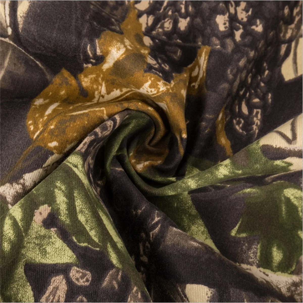 

Polyester cotton tree camouflage fabric, tablecloth, tablecloth, work clothes, bags, tents, curtains DIY fabric