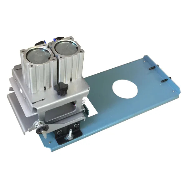 

Goldsmith Machine Wax Injection Machine Tool Clamp