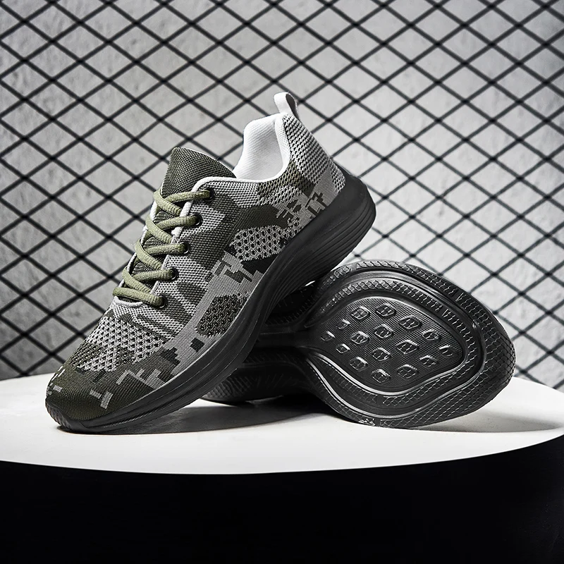 

Men Sneakers Breathable Camouflage Shoes Quality Comfortable Jogging Hiking Shoes Outdoor Lightweight Military Training Footwear