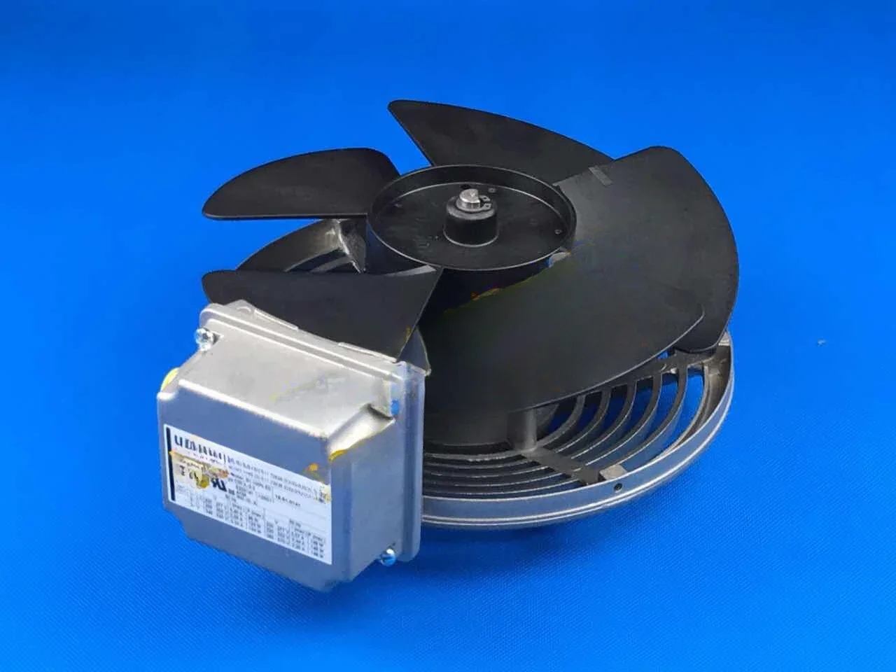 Лопасть охлаждающего вентилятора двигателя машины LENZE Lenz двигатель Bg132 заменяет