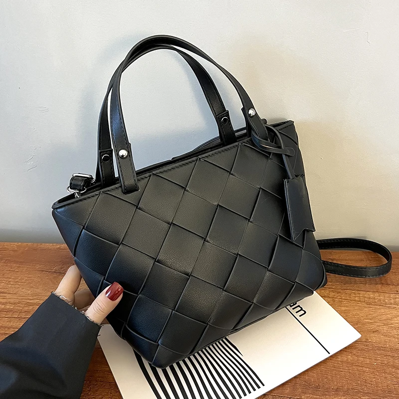 

Spring Weave Small PU Leather Crossbody Bag with Short Handle for Women 2022 Luxury Brand Shoulder Bags Handbags Kawaii Totes