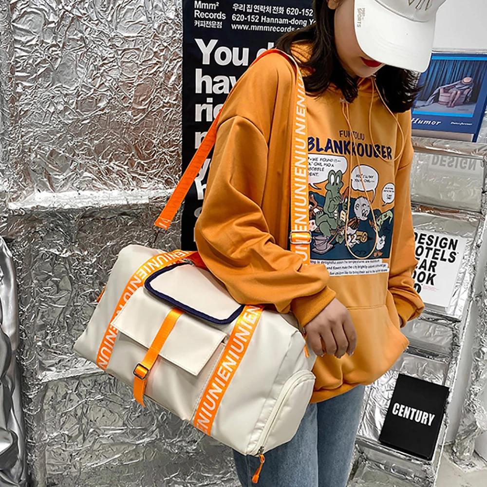 Large-capacity Fitness Bag Dry And Wet Separation Waterproof Sports Yoga Shoulder Handbag Short-distance Travel Bag 2022 New