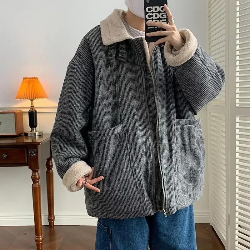 Winter Jacket Men Warm Fashion Retro Thicken Jacket Men Streetwear Korean Loose Thick Short Coat Mens Lamb Fur Jackets M-2XL