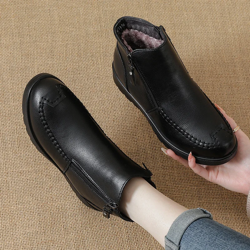 

Cowhide Mother's Short Boots Double Zipper Women's Plush Cotton Shoes Warm Middle Old Aged Soft Soled Leather Shoes Hand Sewing