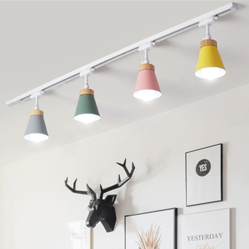 Светодиодные трековые светильники Трековый светильник с 9 Вт E27 стандартный