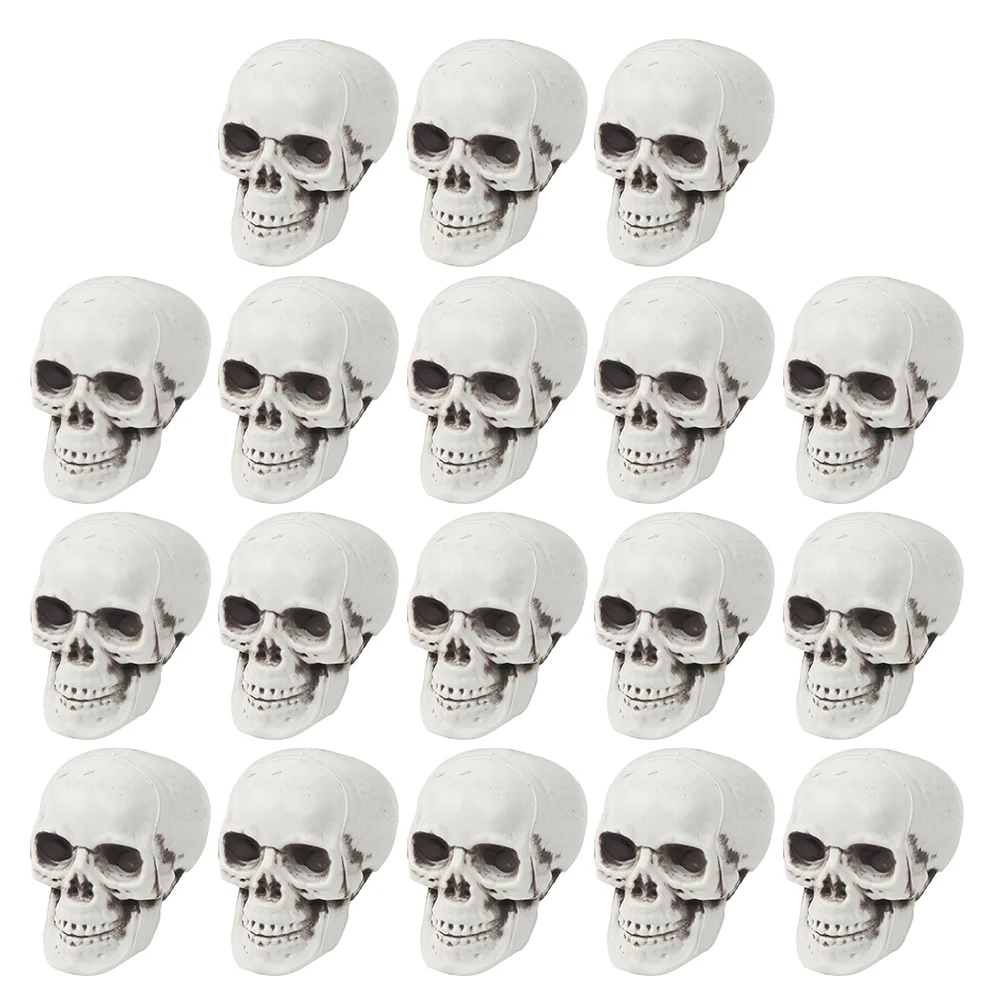 

18pcs Tiny Skulls Props Terrifying Decor for DIY Decor Haunted House Roombreak Party Decoration