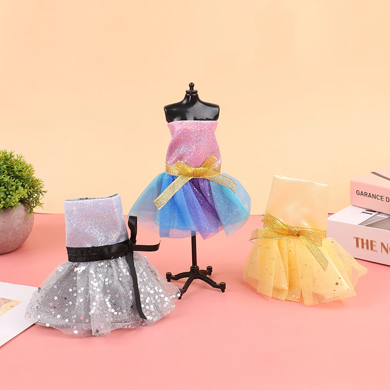

Cute Christmas Skirt Dress Clothes For Elf On The Shelf Accessories Set Gifts Elves Clothes Doll Drss Up Props Accessories 1 PC