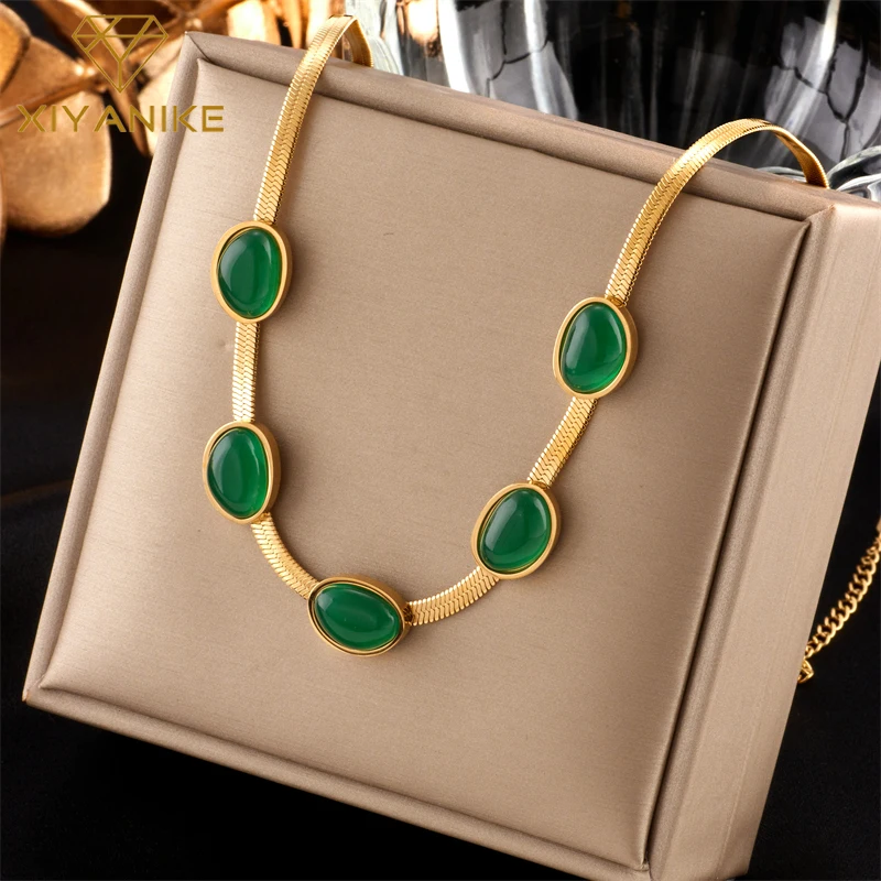 

XIYANIKE 316L Stainless Steel Women Necklaces Vintage Retro Green Enamel Decoration Woman Necklace for Party Gift Drop Shipping