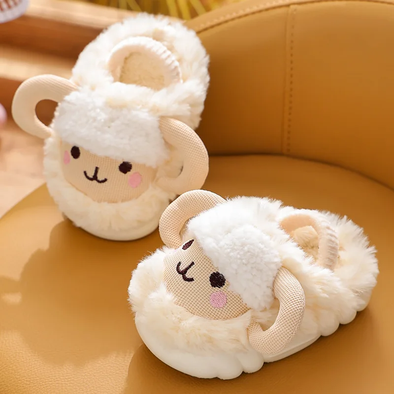 

Новые детские хлопковые тапочки, Мультяшные животные, зимняя обувь для маленьких овец