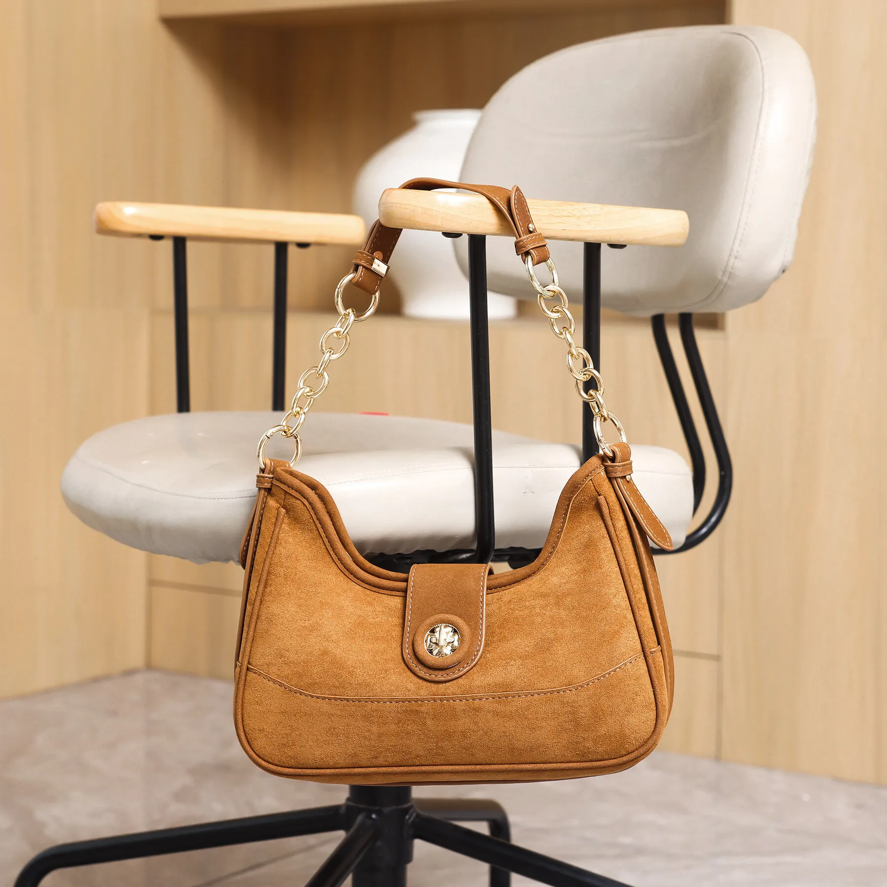 2024 новая осенне-зимняя замшевая сумка для хлеба в стиле ретро женская матовая на