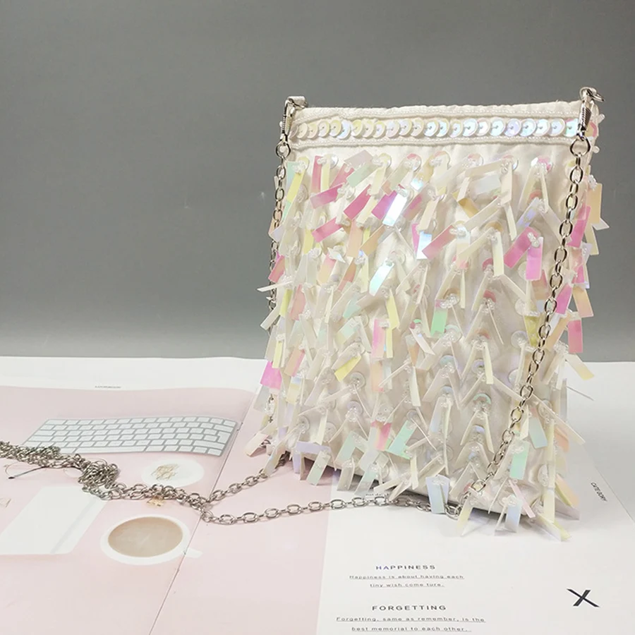 Сумка 2025 New Network Red Same Style Женская сумка для мобильного телефона с цепочками