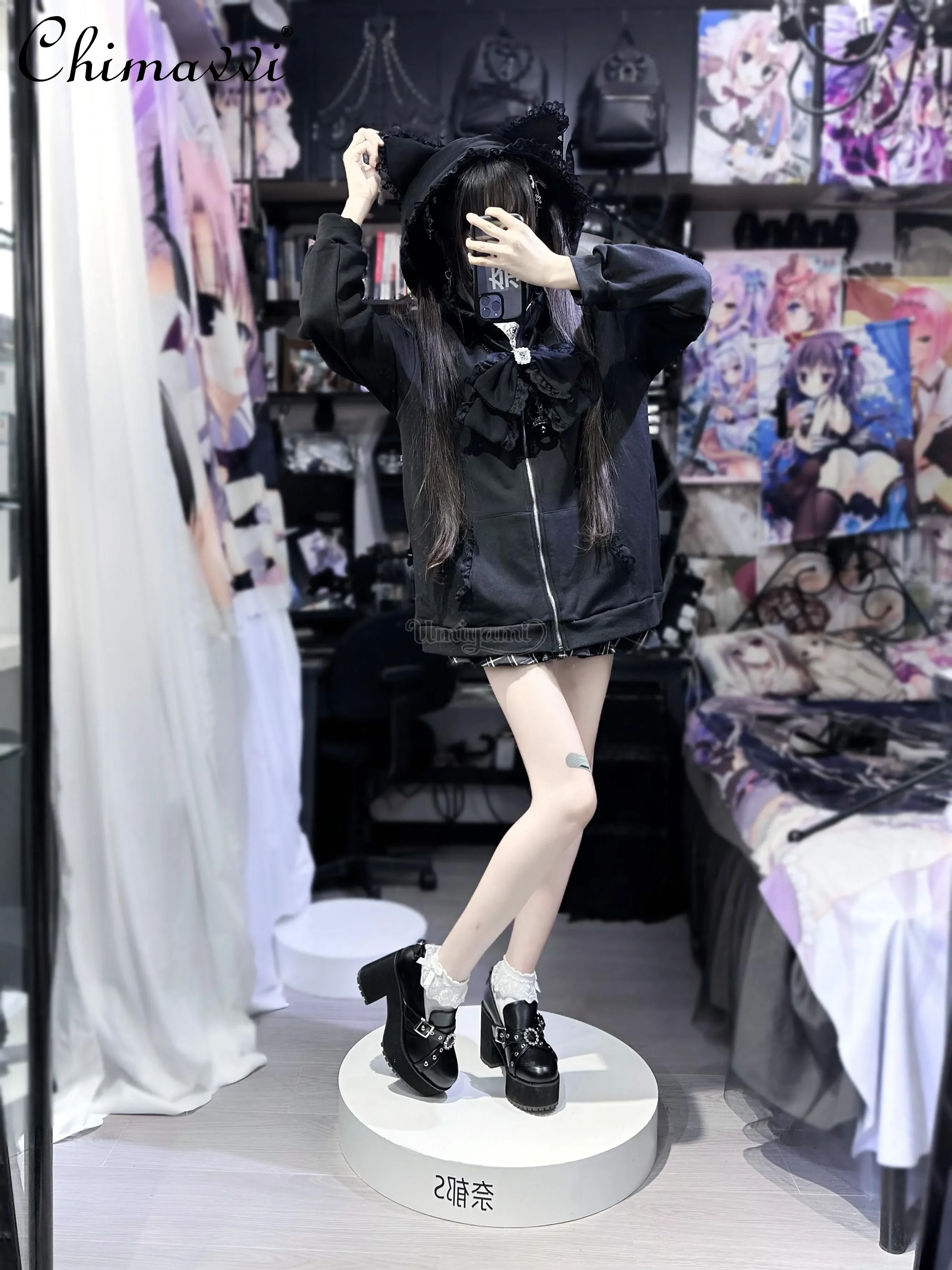 Милая кружевная тонкая куртка с кошачьими ушками и капюшоном со стразами бантом