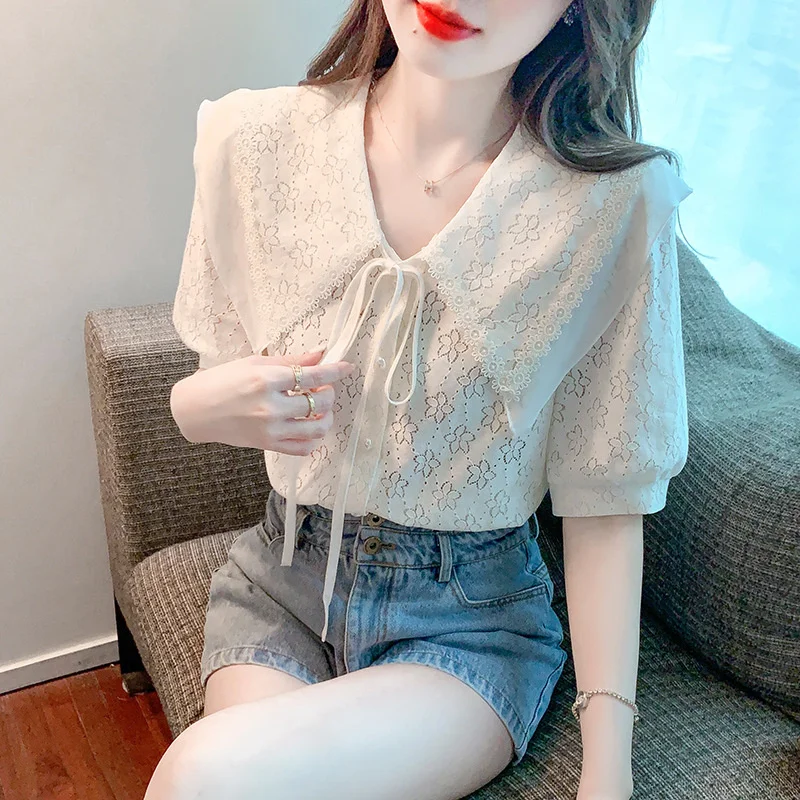 

2022 summer new Korean versatile doll collar short sleeve lace shirt blouse