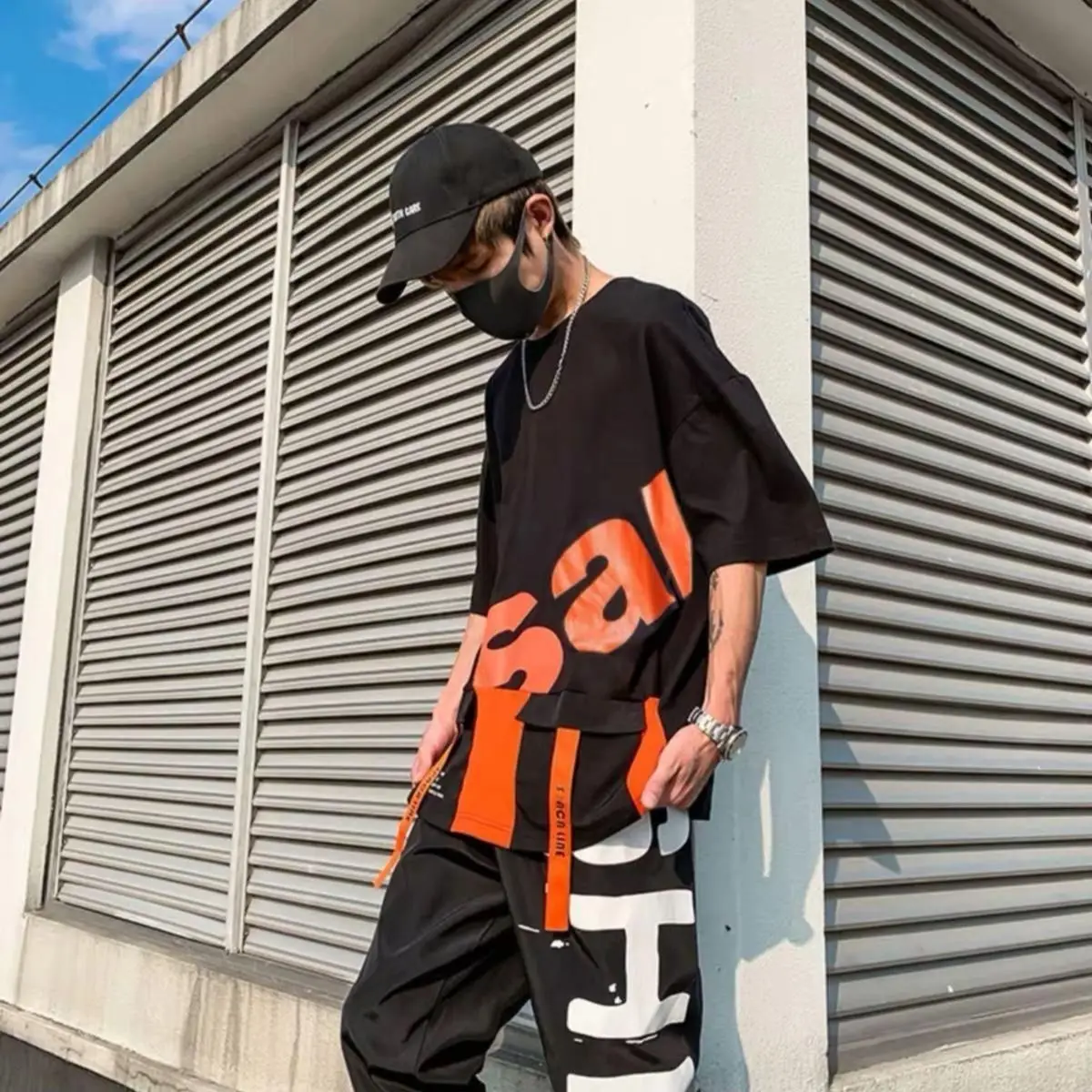 Summer Trendy Brand Couple Ins Hip-hop Tooling Short-sleeved T-shirt Shorts Men's Two-piece Fashionable Casual Sports Suit