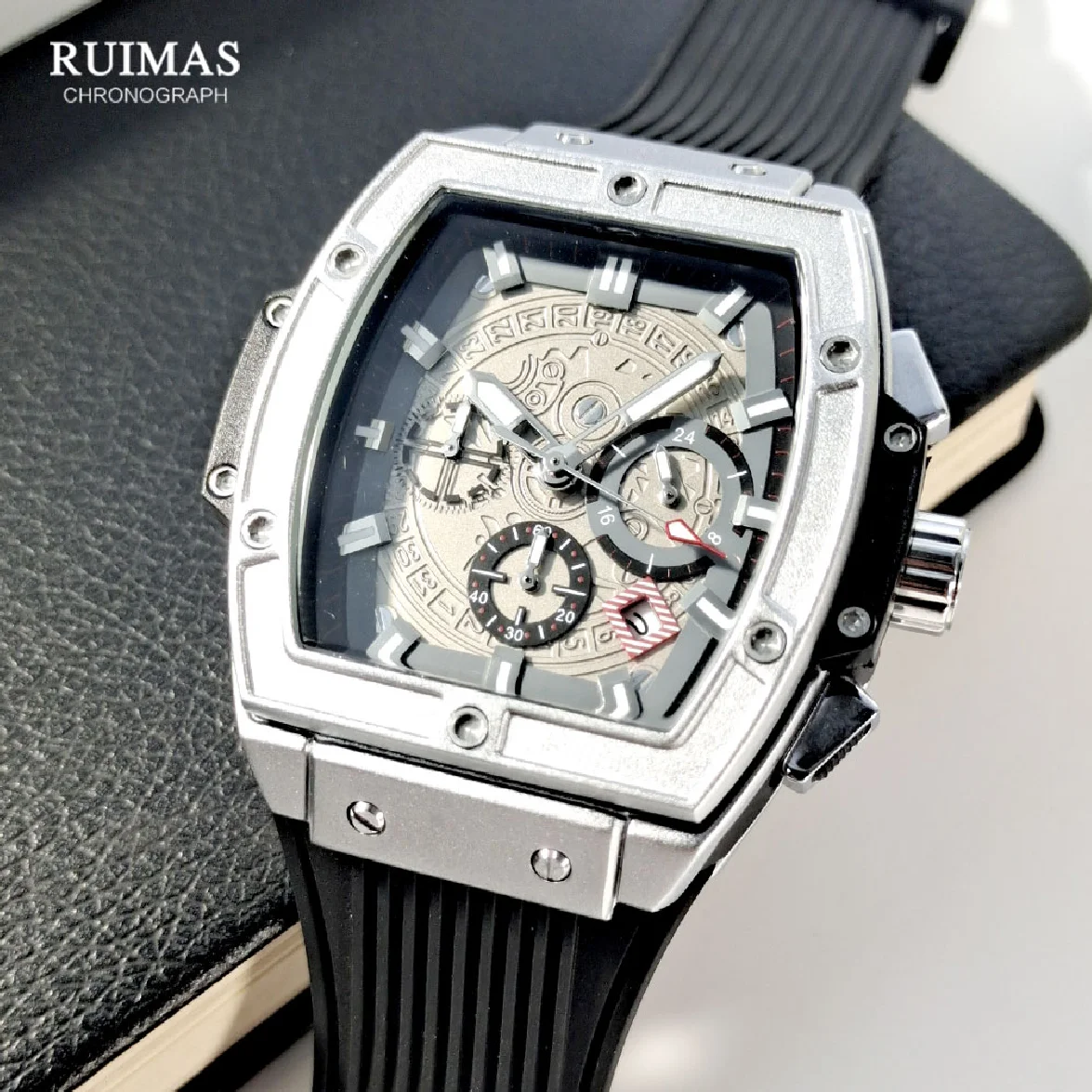 

RUIMAS Chronograph Quartz Watches for Men Fashion Military Sport Silicone Strap Wristwatch with Date 24-hour Luminous Hands 333