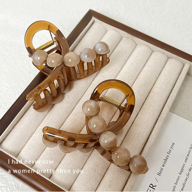 Женские заколки для волос в винтажном стиле