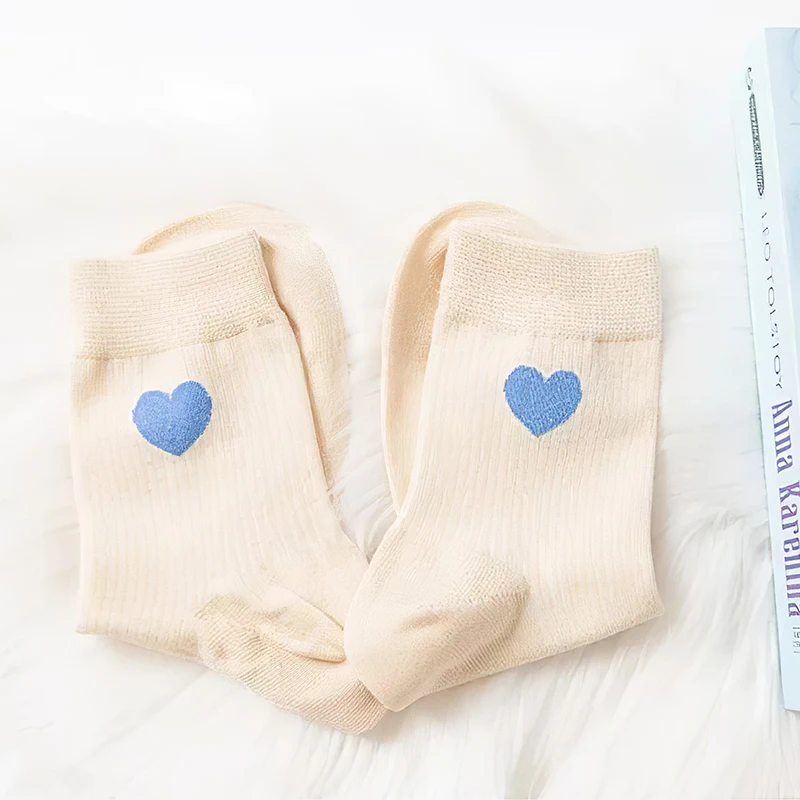 

Chaussettes Coeur Women New Fashion Harajuku Organic Cotton Solid Socks Vintage Chic Female Cool Socks