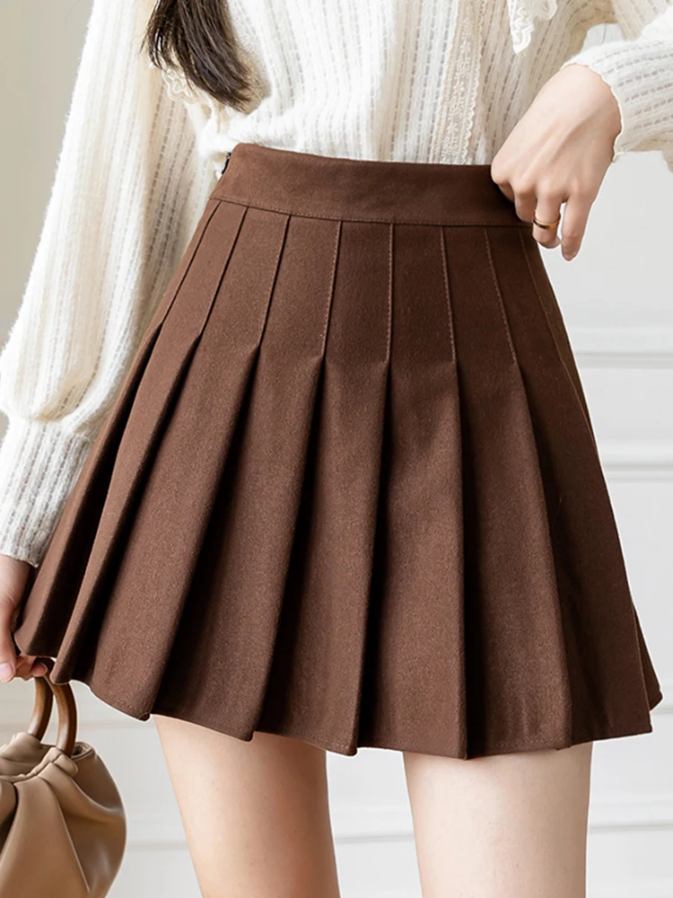 

Зимняя женская юбка-трапеция в стиле преппи с завышенной талией