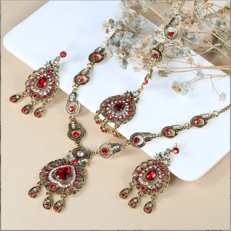 Винтажное индийское ожерелье и серьги Grier в богемном стиле с сапфиром подвеской