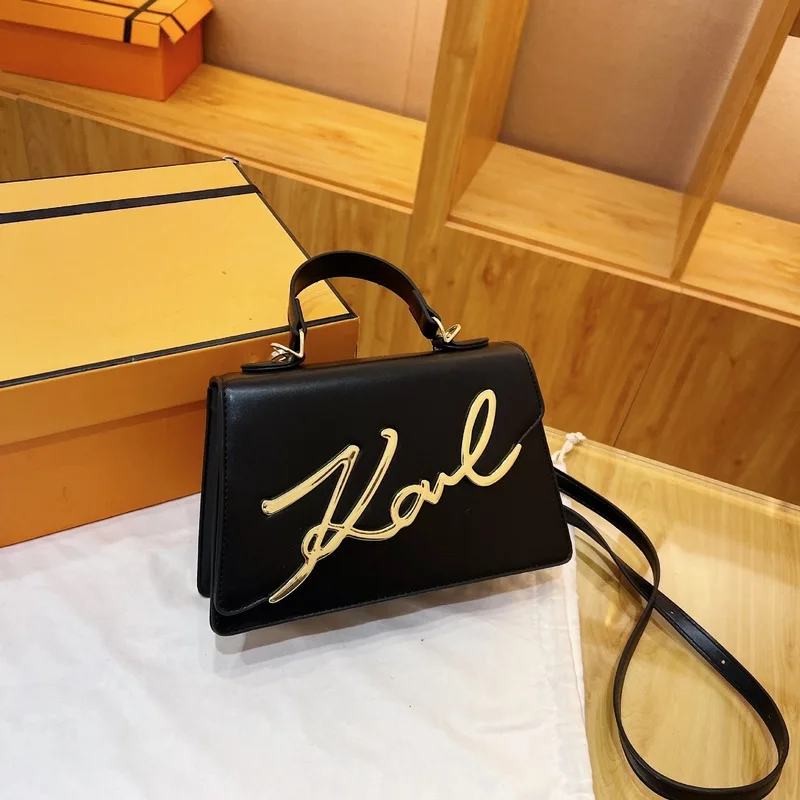 Новинка 2024 Корейская женская сумка-мессенджер модная трендовая на одно плечо