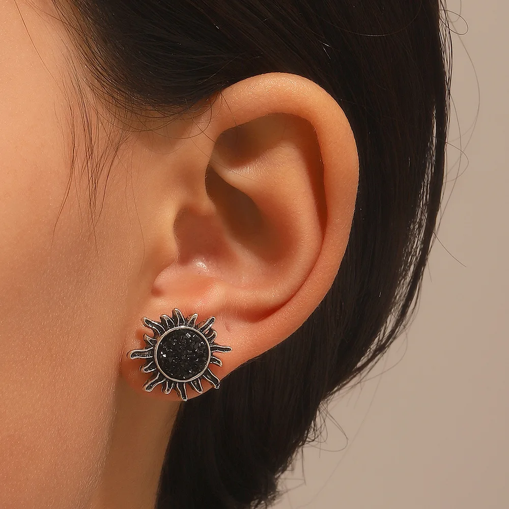 

Punk style studs retro black sun crystal cluster studs men's and women's personality trend simple earrings earrings for women