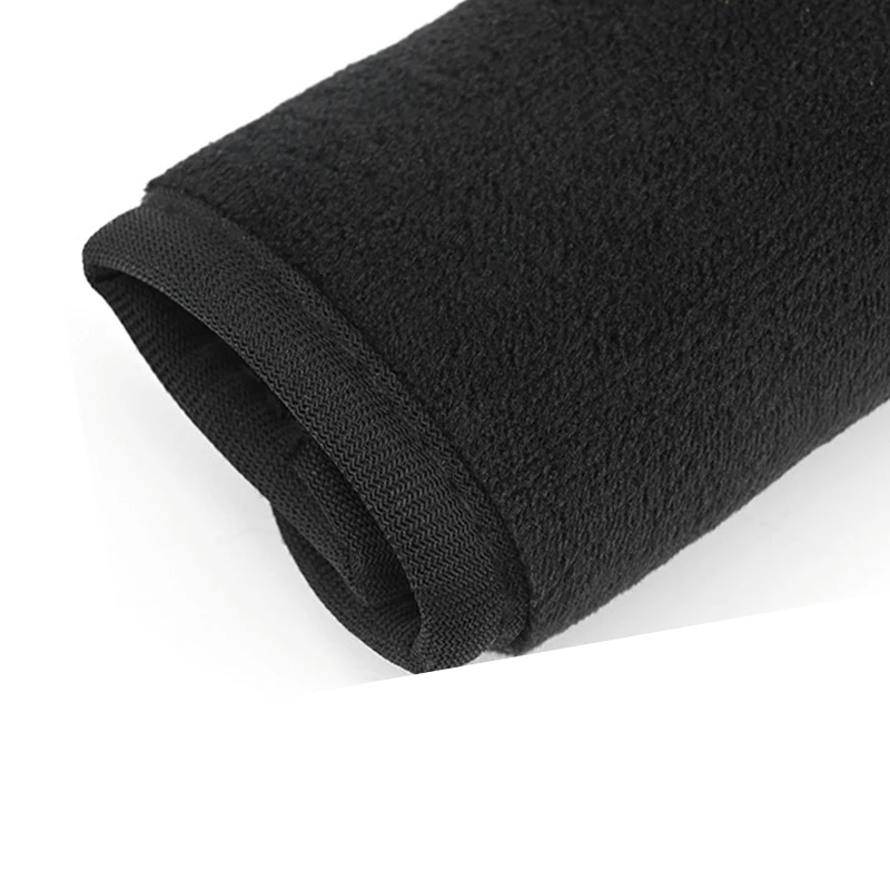 Рисунок 6 - Универсальный чехол для автомобильного