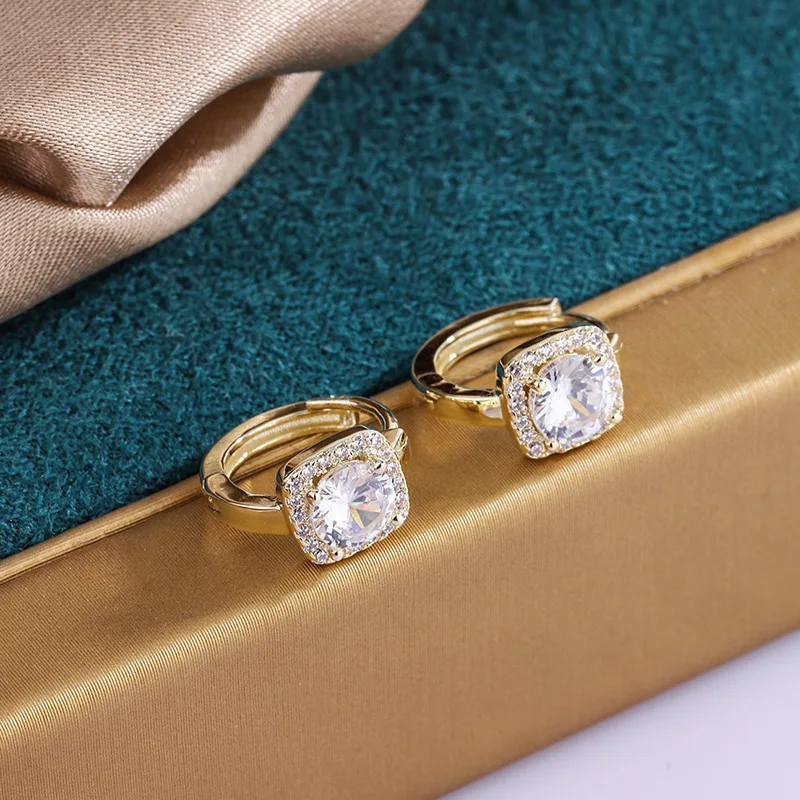 

2022 Earrings Female Korean Net Red Ins Style Earrings Fashion Temperament Micro Inlaid Simple and Versatile Zircon Earrings